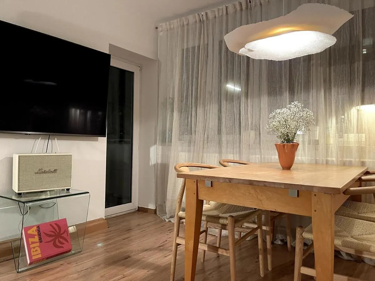 Casa Elisabeth - Central & Kitchen Munich Apartment